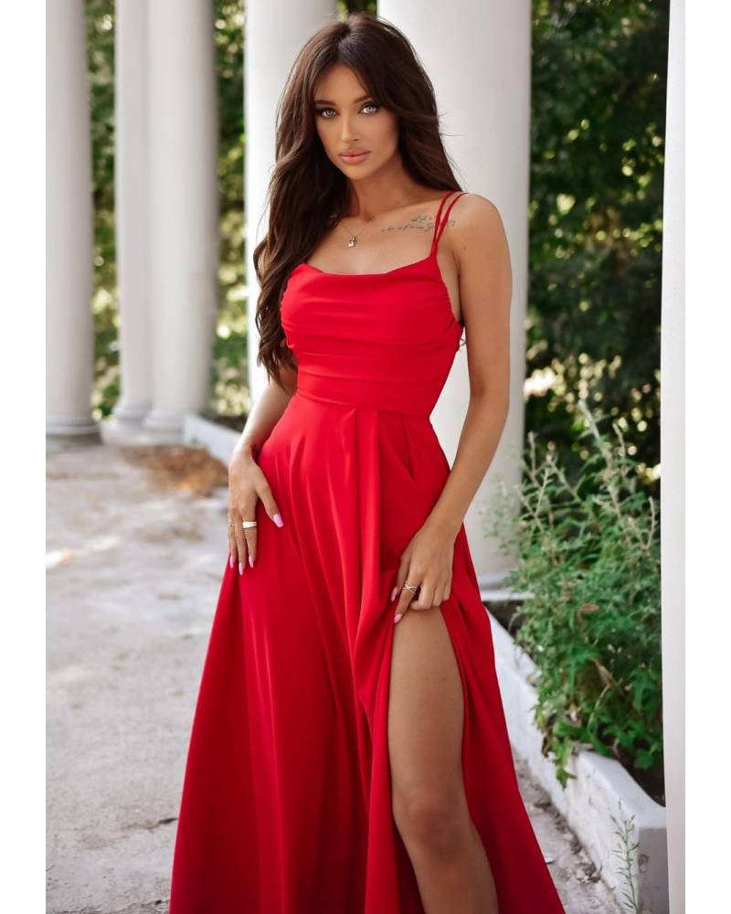 001170. VALERIA CZERWONY